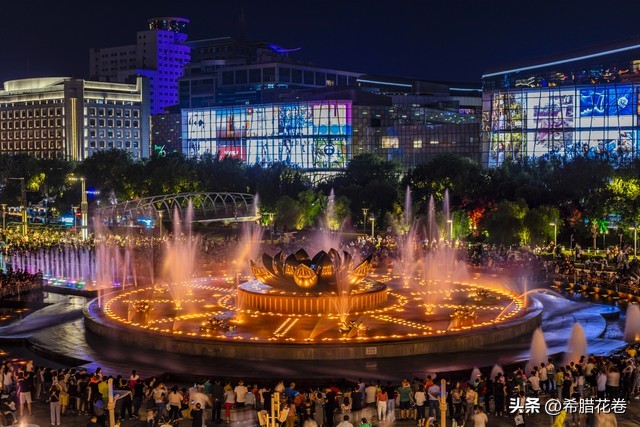 泉城广场必玩攻略 济南心脏地带，藏着多少惊喜？