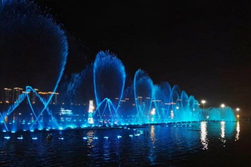 鄂尔多斯广场音乐喷泉 城市夜空下的璀璨明珠